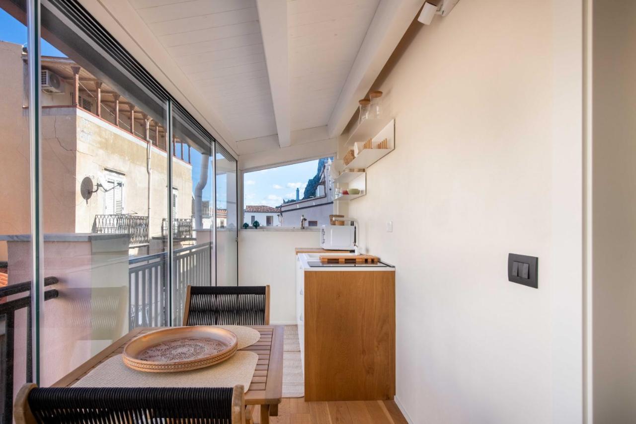 Candeloro Boutique Apartments By Wonderful Italy 切法卢 外观 照片
