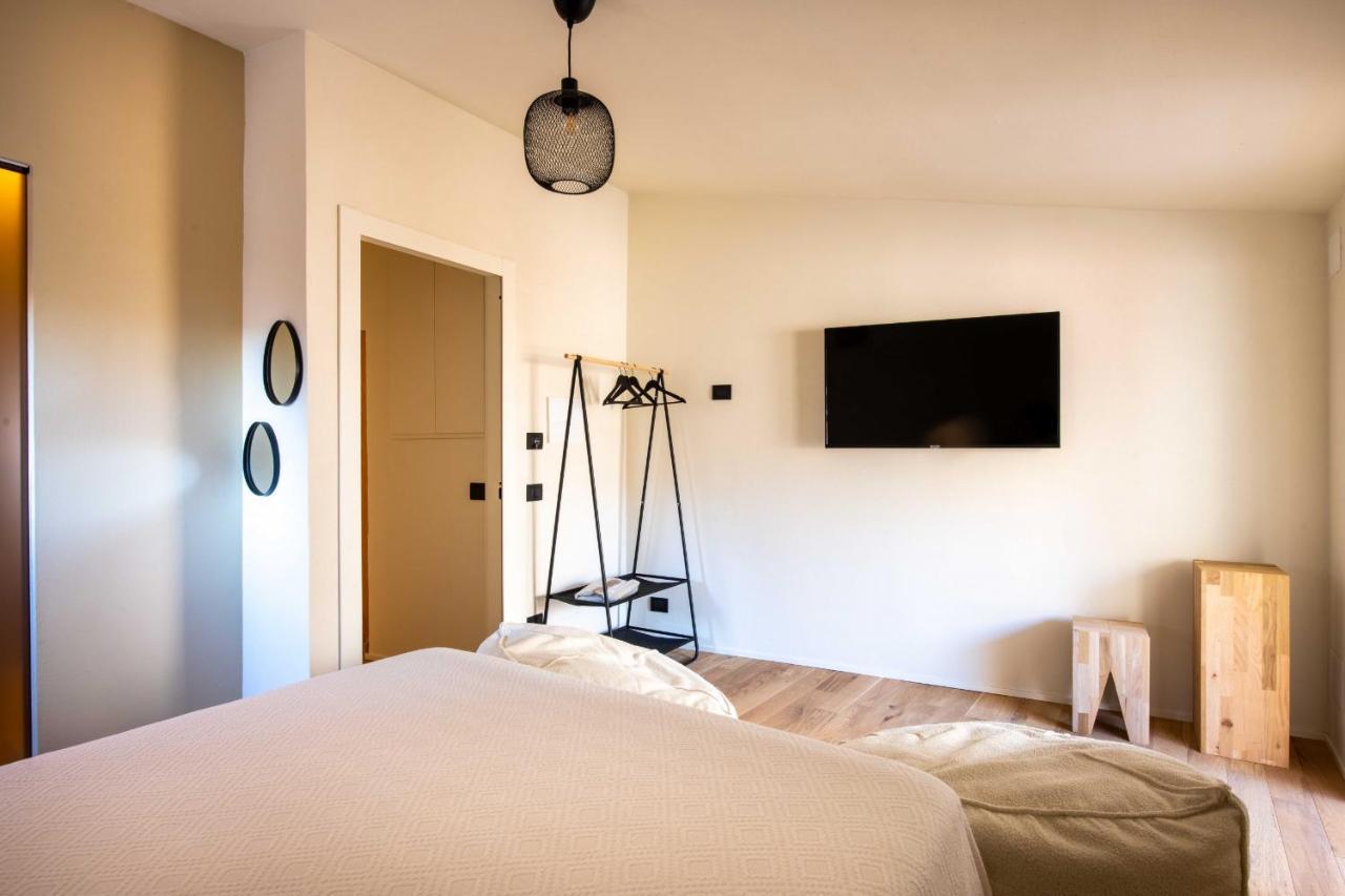 Candeloro Boutique Apartments By Wonderful Italy 切法卢 外观 照片
